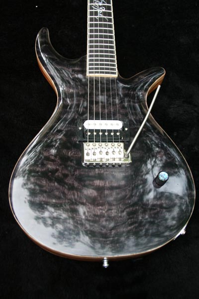 CrossleysGuitar002